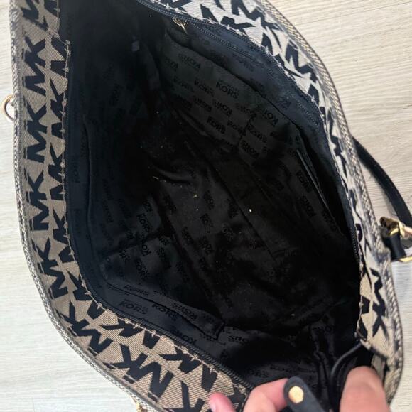 Michael Kors Jet Set Tan Black Chain Strap Monogramed Shoulder Bag Tote - Picture 4 of 6